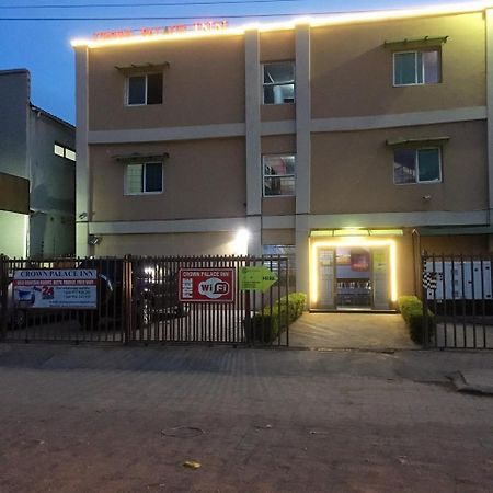 Crown Palace Inn Lusaka Dış mekan fotoğraf