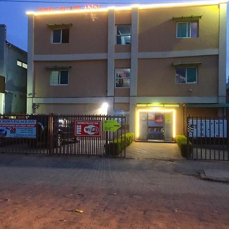 Crown Palace Inn Lusaka Dış mekan fotoğraf