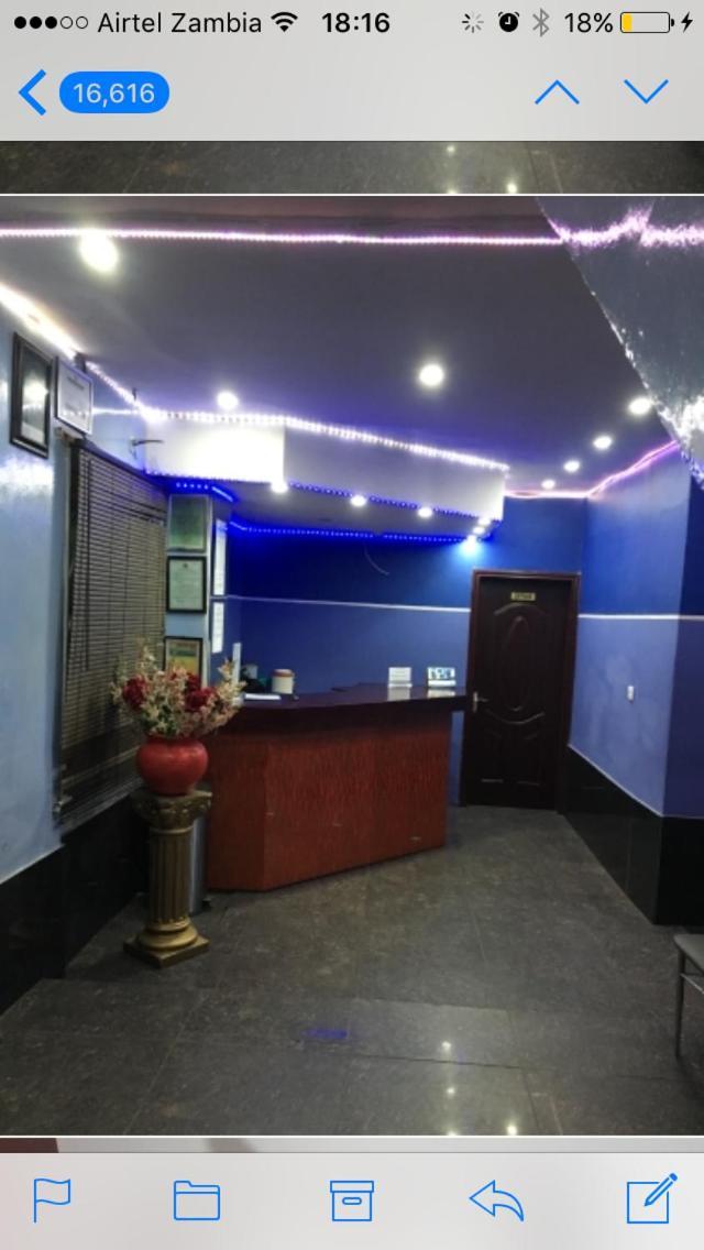 Crown Palace Inn Lusaka Dış mekan fotoğraf