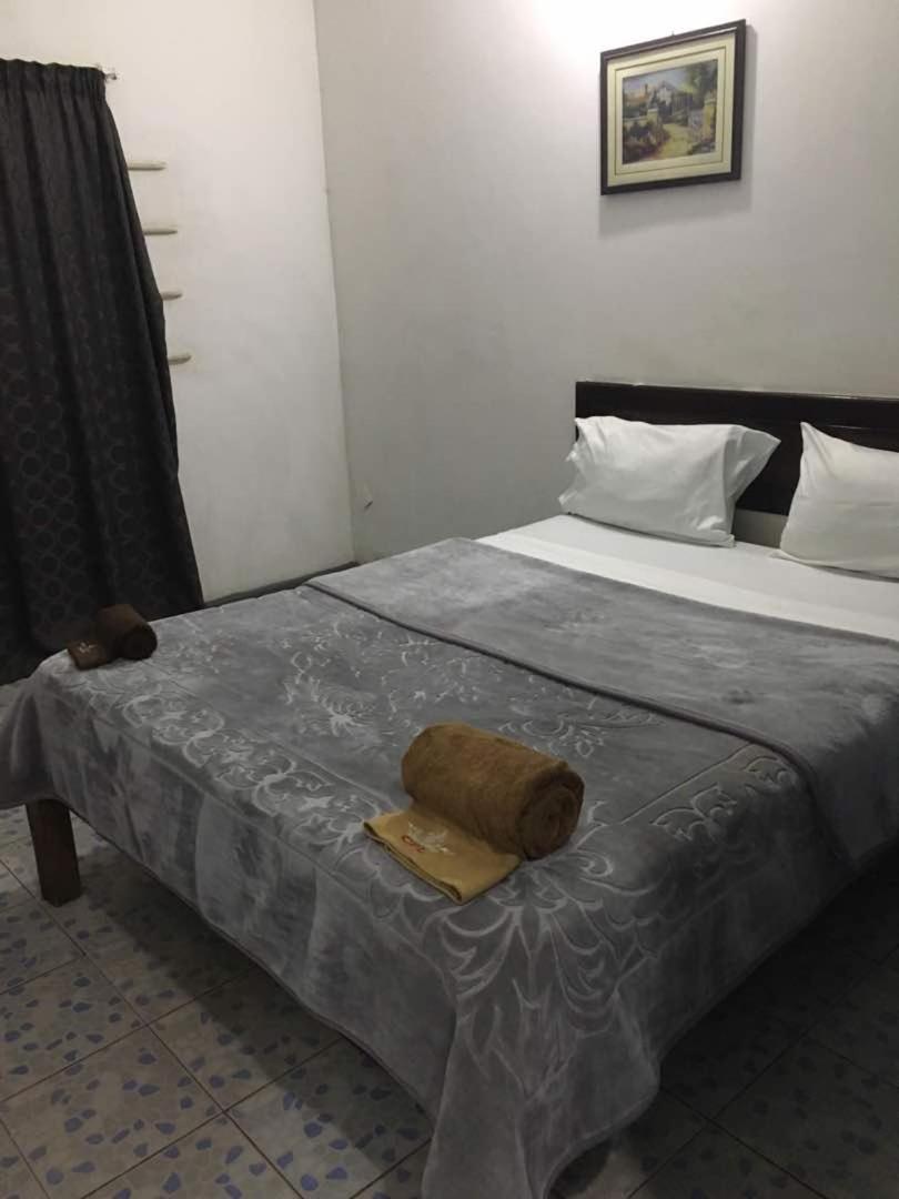 Crown Palace Inn Lusaka Dış mekan fotoğraf
