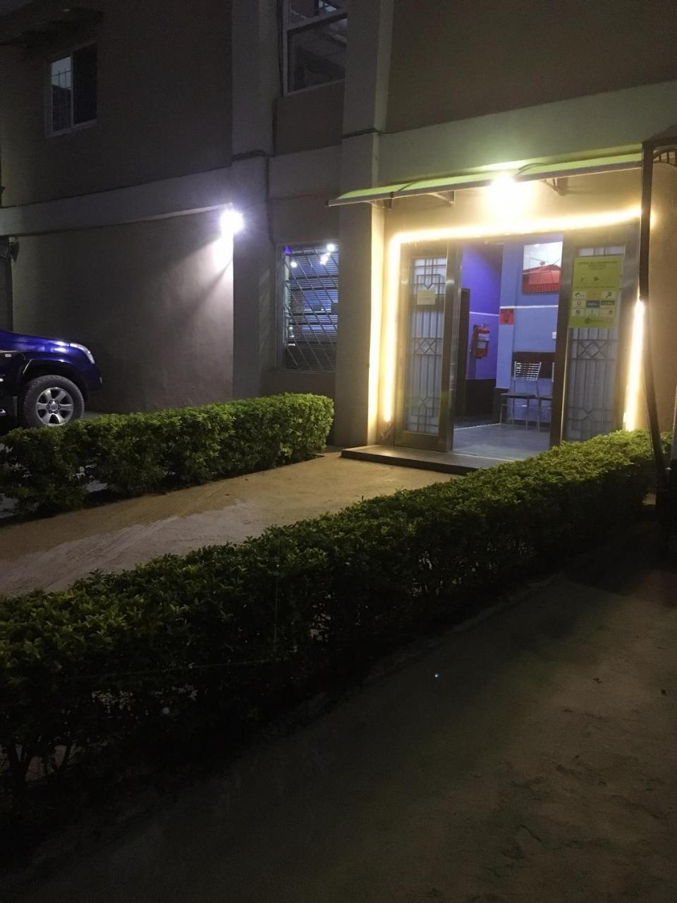Crown Palace Inn Lusaka Dış mekan fotoğraf